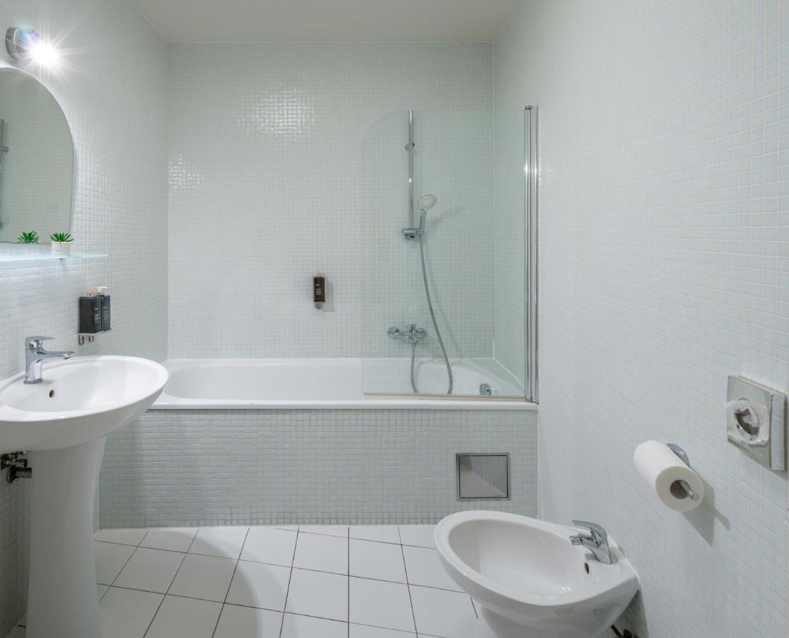 6 Continents By Adrez Apartament