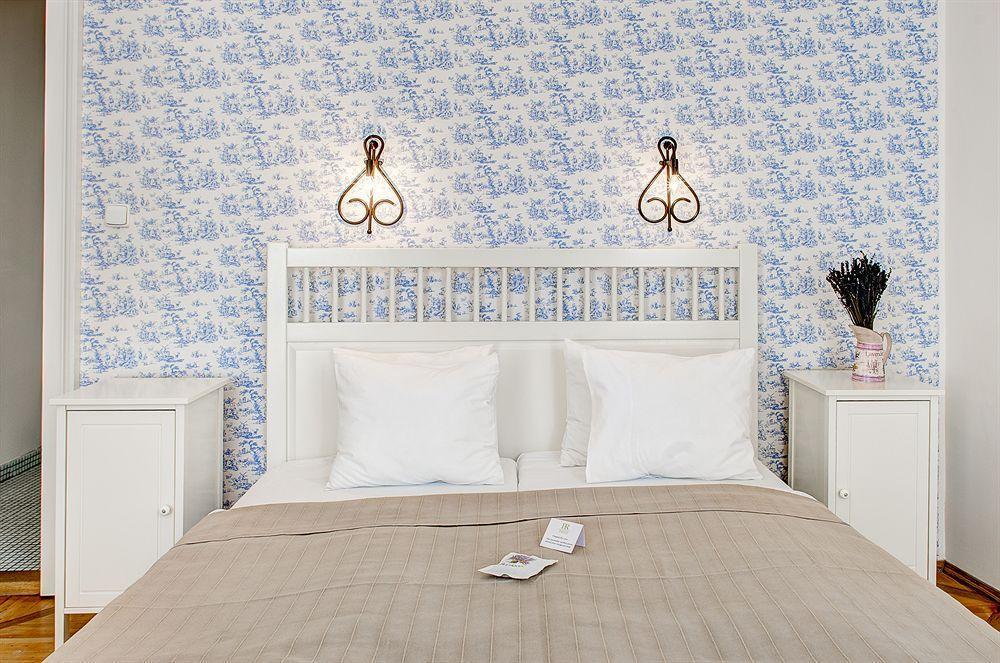 6 Continents By Adrez Apartament