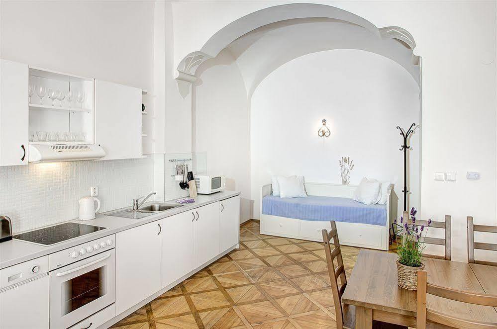 6 Continents By Adrez Apartament